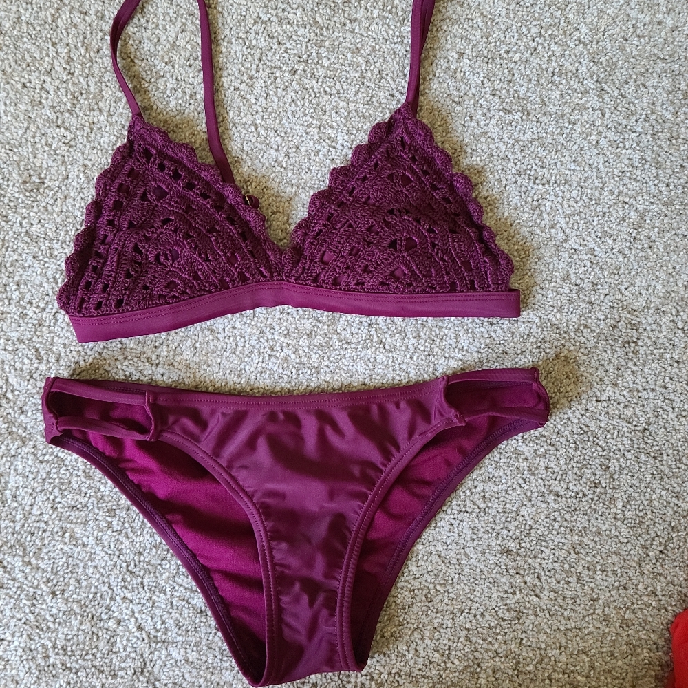 Xhiliration juniors 2 piece bathing suit
